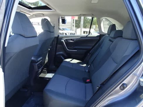 Certified 2025 Toyota RAV4 XLE w/ Convenience Package FWD image 21