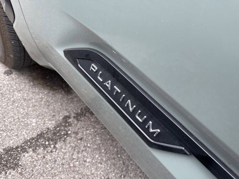 Used 2024 Toyota Tundra Platinum image 10