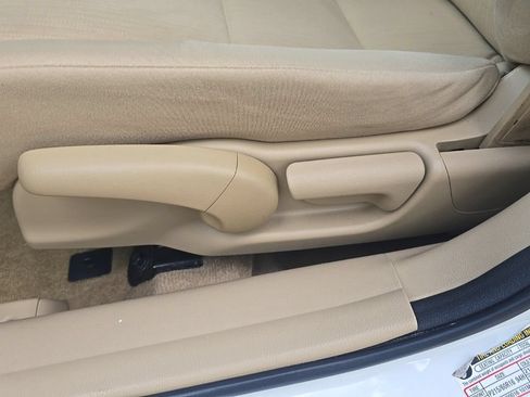 Used 2012 Honda Accord LX image 16
