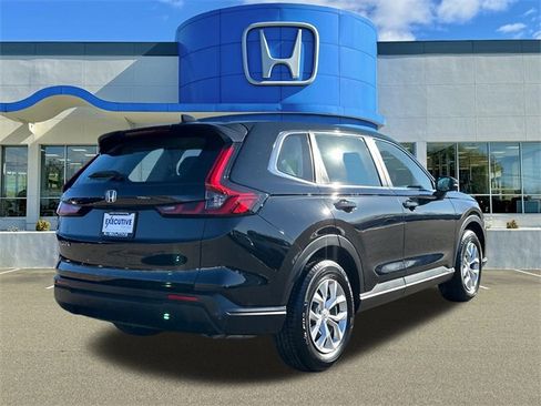 Used 2023 Honda CR-V LX image 2