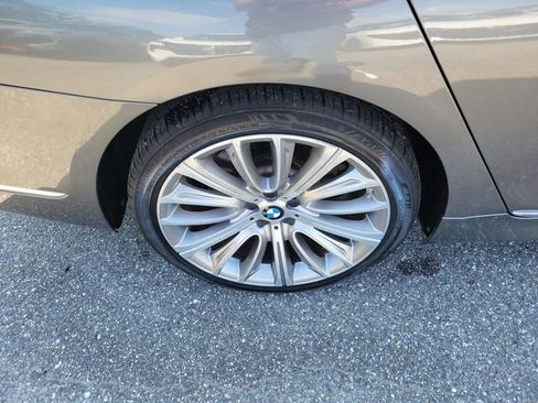 Used 2016 BMW 750i xDrive AWD/4WD image 6