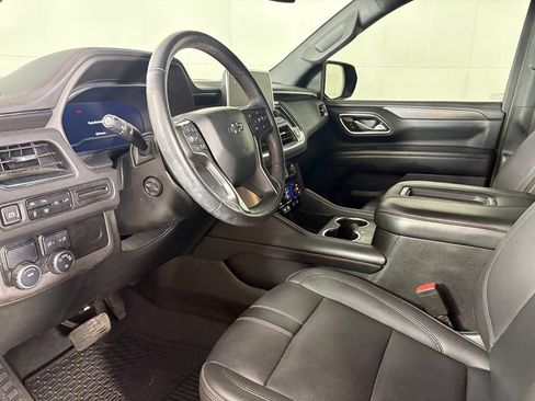 Used 2022 Chevrolet Tahoe RST w/ Luxury Package RWD image 22