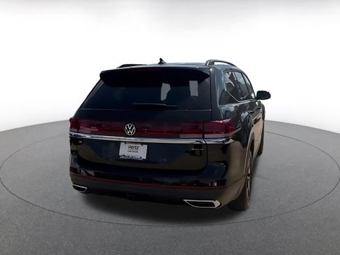 Used 2026 Volkswagen Atlas SE AWD/4WD image 14