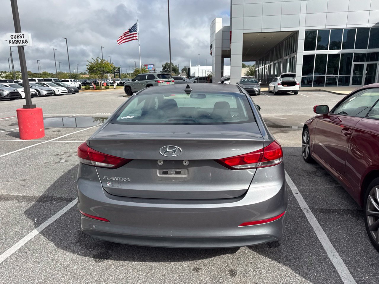 Used 2018 Hyundai Elantra Value Edition w/ Cargo Package FWD image 6