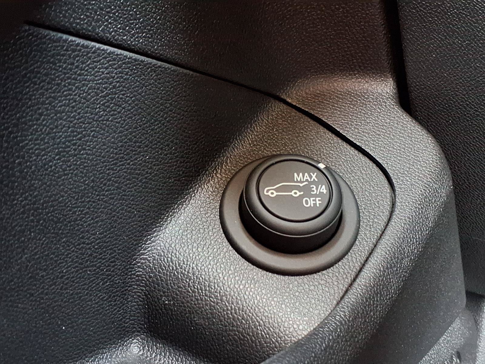 Used 2024 GMC Terrain SLT FWD image 23