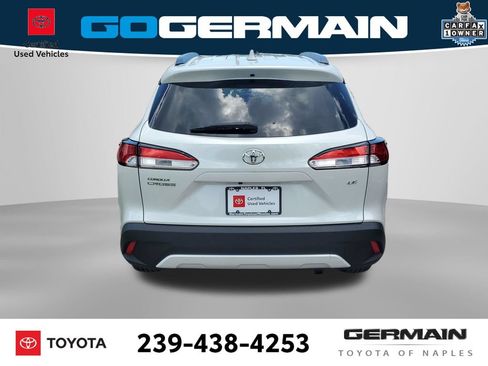 Certified 2024 Toyota Corolla Cross LE FWD image 8