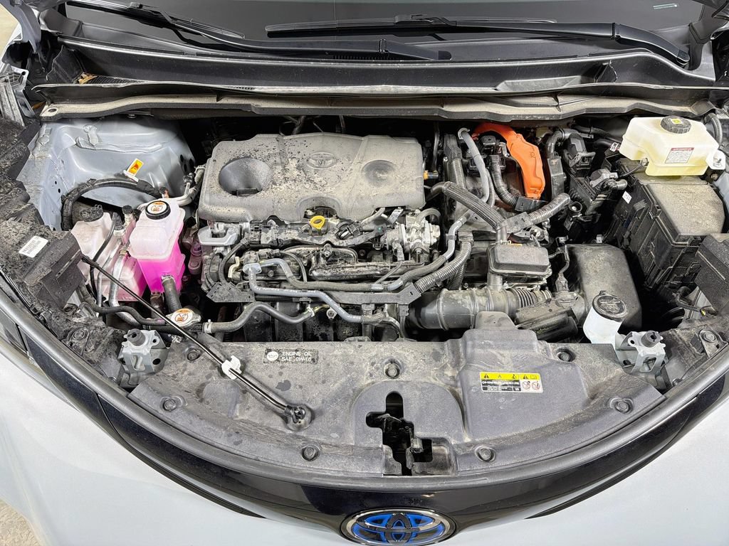 Used 2025 Toyota Sienna XSE AWD/4WD image 28