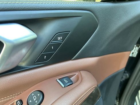 Used 2022 BMW X5 sDrive40i w/ M Sport Package image 46