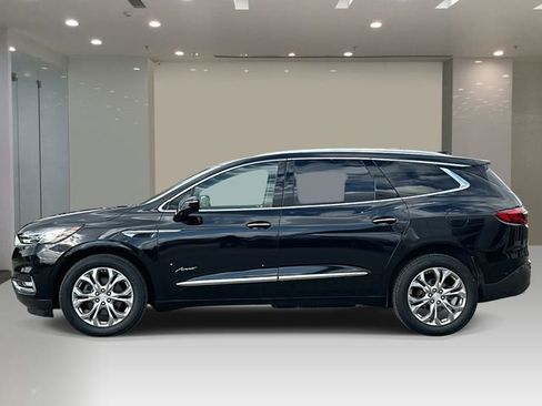 Used 2019 Buick Enclave Avenir w/ Avenir Technology Package AWD/4WD image 2