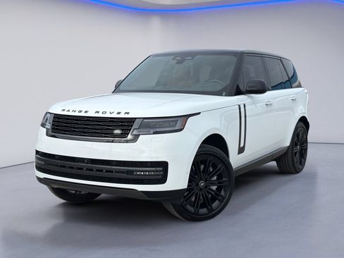 Used 2025 Land Rover Range Rover SE AWD/4WD image 2