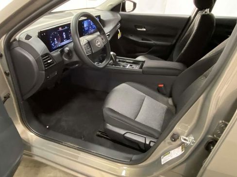 New 2026 Nissan Sentra SV image 11