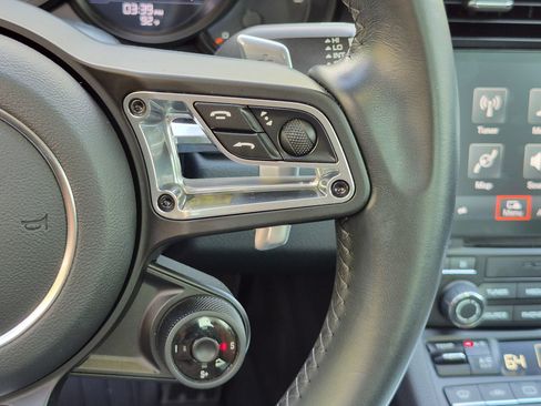 Certified 2017 Porsche 911 Carrera S RWD image 9