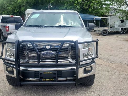 Used 2016 Ford F150 XLT image 9