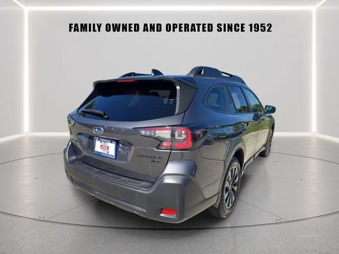 Certified 2023 Subaru Outback Onyx Edition XT AWD/4WD image 3
