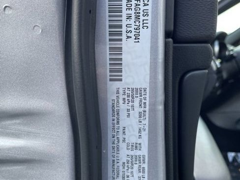 Used 2021 Jeep Grand Cherokee Laredo X image 35