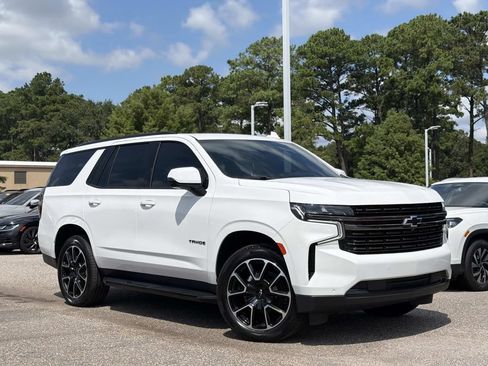 Used 2022 Chevrolet Tahoe RST w/ Luxury Package RWD image 1