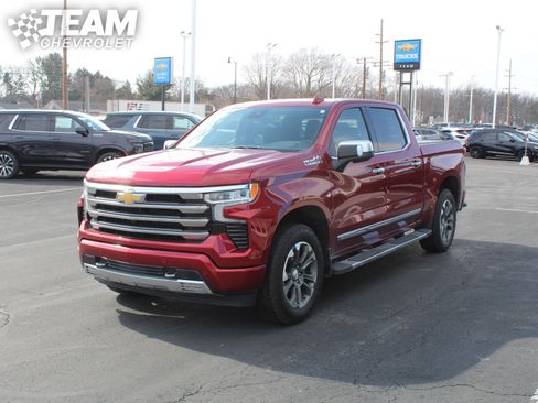 Certified 2024 Chevrolet Silverado 1500 High Country w/ Z71 Off-Road Package image 8