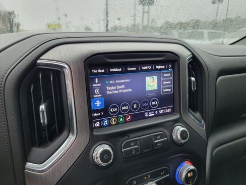Used 2021 GMC Sierra 1500 Denali w/ Denali Premium Package AWD/4WD image 19