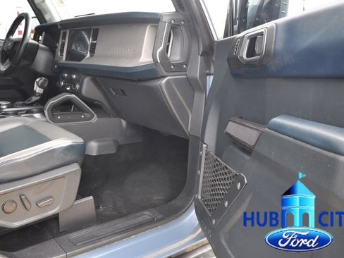 Used 2024 Ford Bronco Outer Banks AWD/4WD image 17