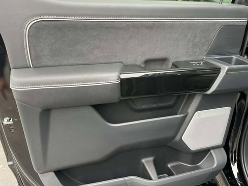 New 2025 Ford F150 Lightning Platinum image 21