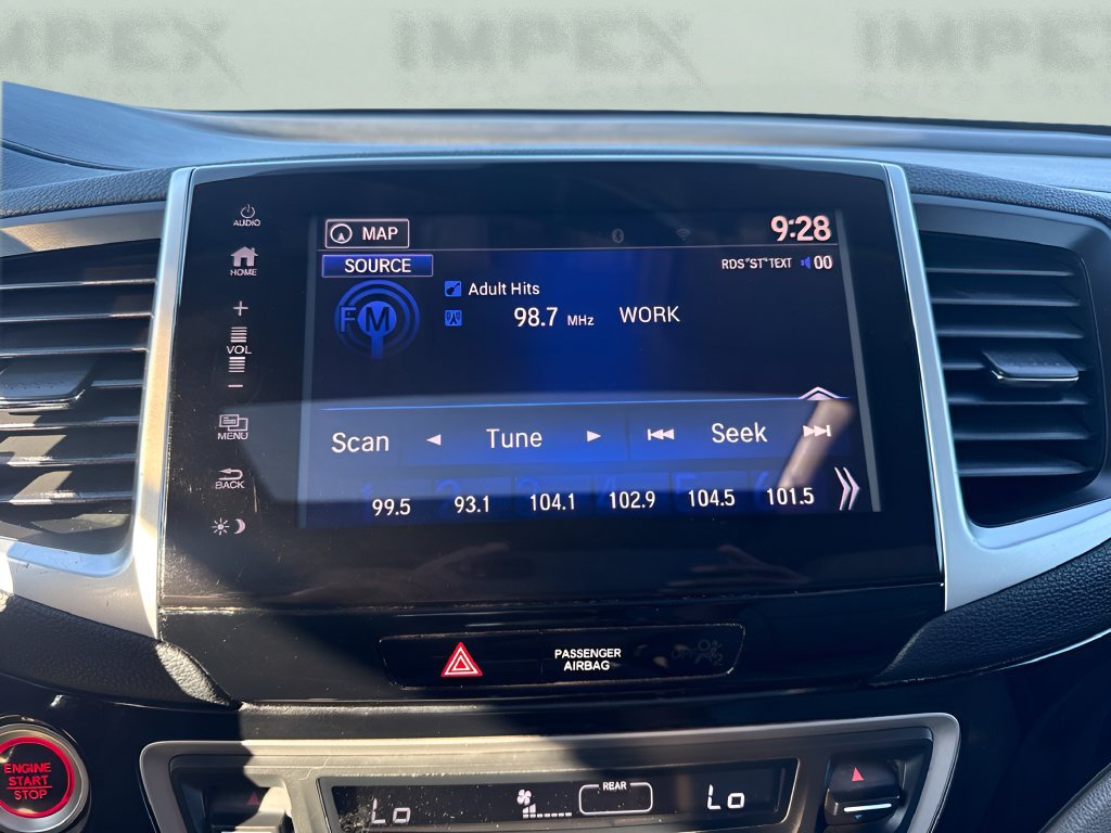 Used 2017 Honda Pilot Touring image 15