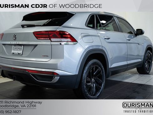Used 2022 Volkswagen Atlas Cross Sport SE AWD/4WD image 5