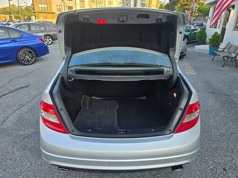 Used 2011 Mercedes-Benz C 300 4MATIC Sedan image 14