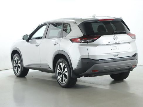 Certified 2022 Nissan Rogue SV FWD image 38