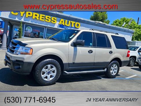 Used 2017 Ford Expedition XL w/ Equipment Group 101A AWD/4WD image 1