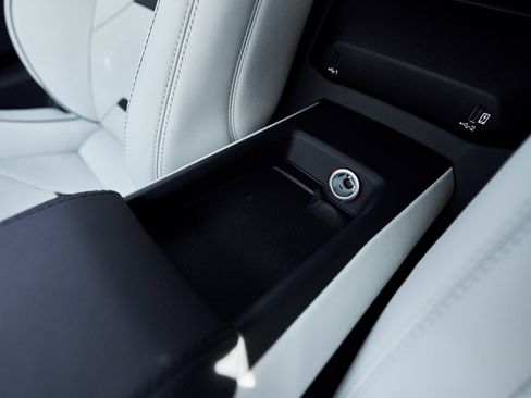 Used 2022 Lamborghini Huracan EVO image 55