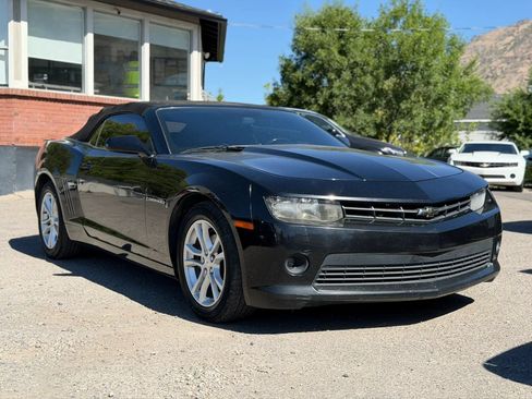 Used 2015 Chevrolet Camaro LT RWD image 1