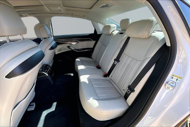 Used 2023 Audi A8 L 3.0T w/ Comfort Plus Package AWD/4WD image 28