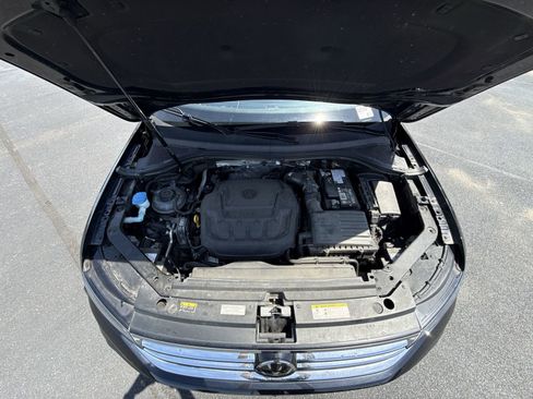 Used 2024 Volkswagen Tiguan SEL R-Line AWD/4WD image 28