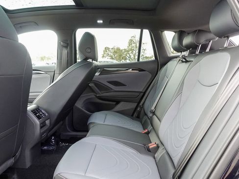 New 2026 Volkswagen Tiguan SE R-Line image 24