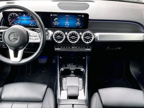 Certified 2022 Mercedes-Benz GLB 250 4MATIC image 24