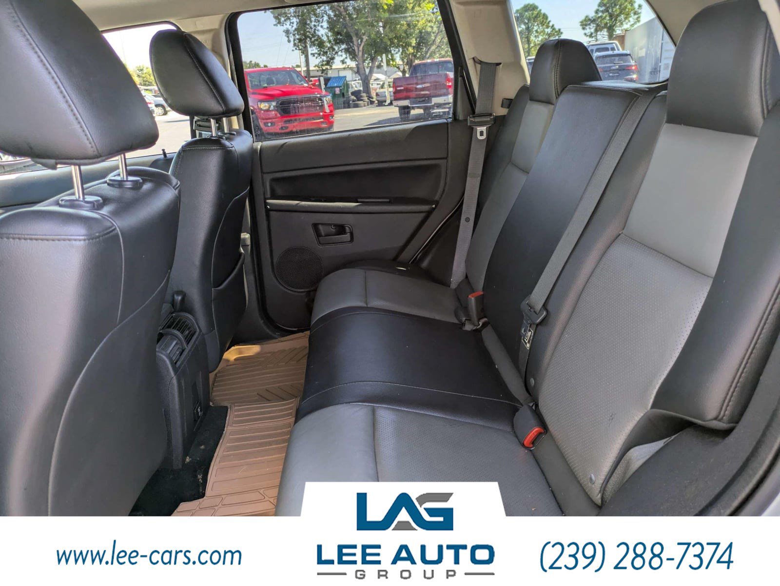 Used 2008 Jeep Grand Cherokee Laredo AWD/4WD image 11
