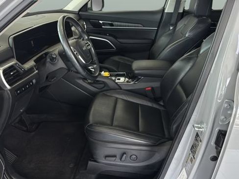 Used 2023 Kia Telluride EX X-Line AWD/4WD image 7
