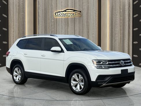 Used 2018 Volkswagen Atlas S image 1