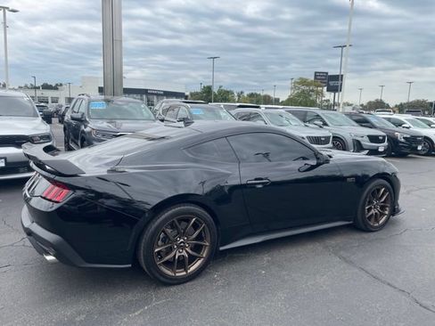Used 2024 Ford Mustang GT Premium RWD image 2
