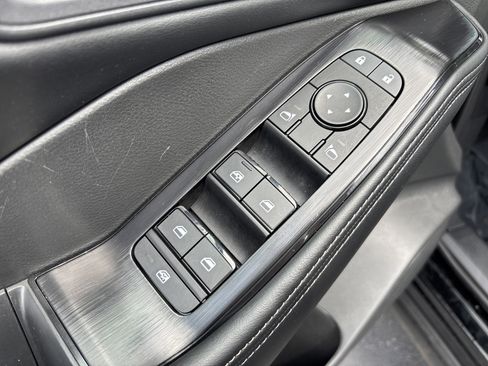 Used 2026 Nissan Rogue SV AWD/4WD image 19
