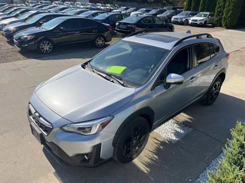 Used 2022 Subaru Crosstrek 2.5i Limited w/ Moonroof Package 2 AWD/4WD image 4