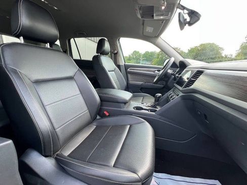 Used 2021 Volkswagen Atlas SE image 26