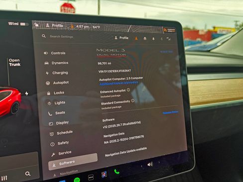 Used 2018 Tesla Model 3 Long Range image 23