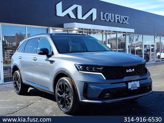 Used 2023 Kia Sorento SX video 1