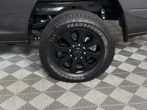 Used 2024 RAM 2500 Laramie w/ Night Edition AWD/4WD image 12