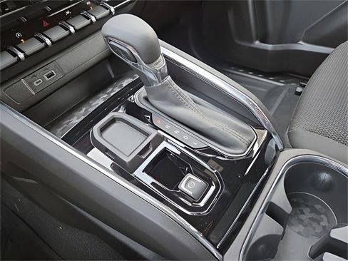 New 2026 GMC Canyon Elevation w/ Convenience Package image 18