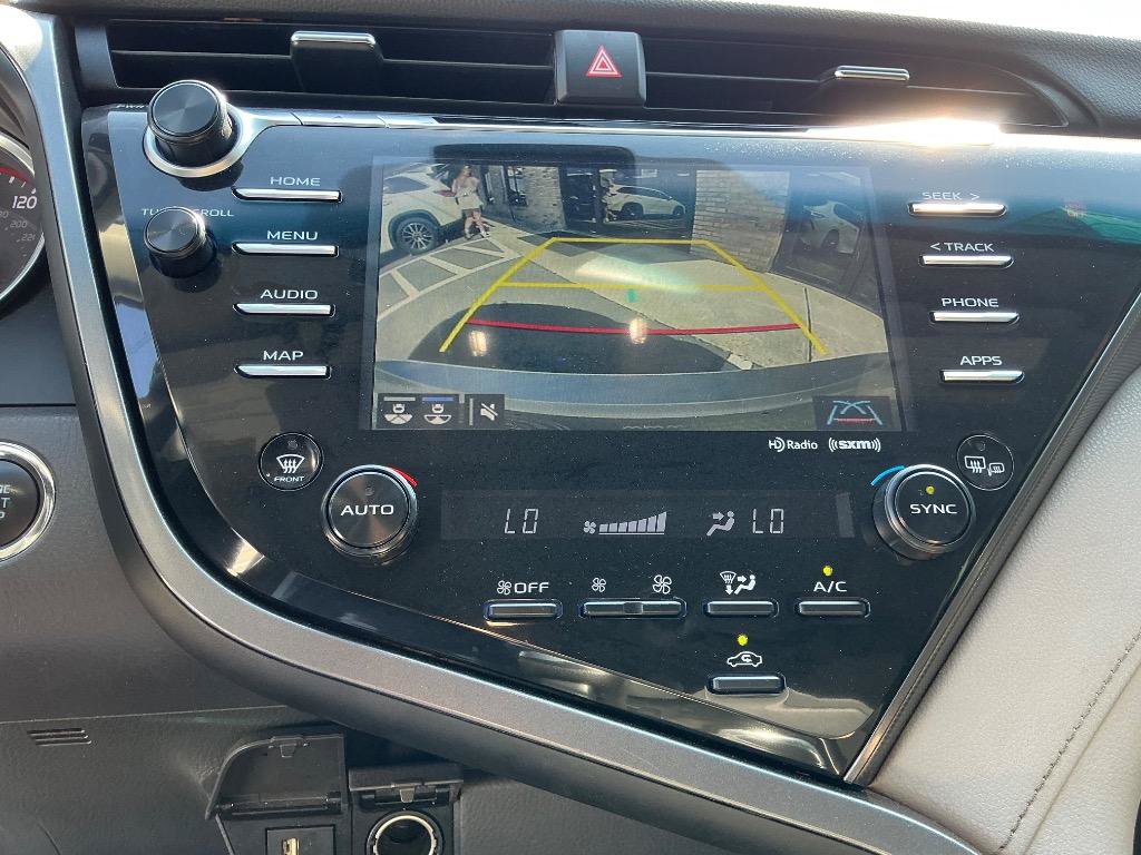 Used 2020 Toyota Camry XSE FWD image 23
