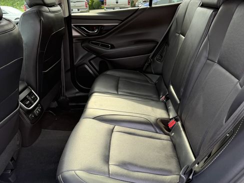 Used 2020 Subaru Outback Limited AWD/4WD image 19