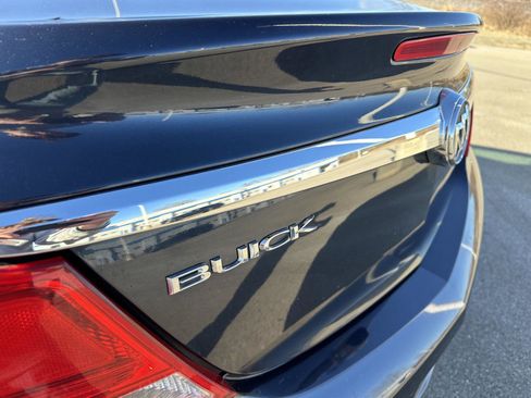Used 2013 Buick Regal Premium image 5