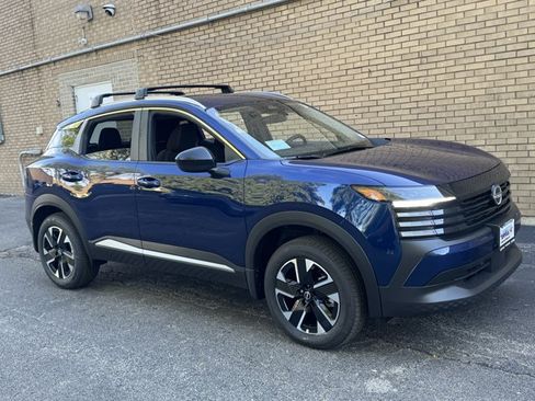 New 2026 Nissan Kicks SV w/ Cold Weather Package AWD/4WD image 5